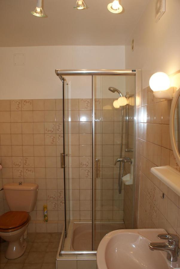 Rdc-Villa_2Pieces 35M2_Domine La Plaine Entre Nimes_Cevennes_Mer カルヴィッソン エクステリア 写真